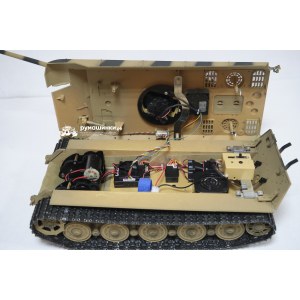 Радиоуправляемый танк Torro King Tiger 1/16, ВВ-пушка, дым, деревянная коробка V3.0 2.4G RTR TR11709-CA-3.0