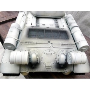 Танк на пульте управления пневматический Taigen 1/16 Советский (СССР) V3 2.4G (зимний) TG3909-1S3.0