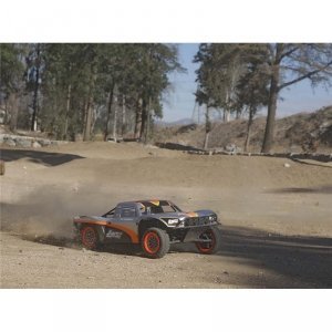 Losi 5IVE-T (5T) радиоуправляемая машина на бензине